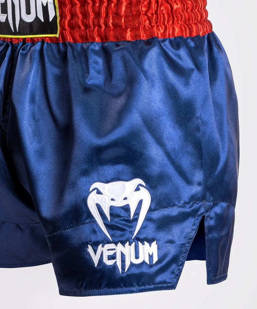 Venum Classic Muay Thai Shorts - M - Blauw/Rood/Wit