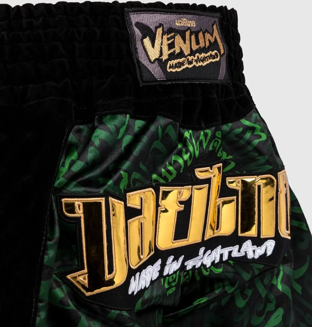Venum Muay Thai Shorts Attack XXL - Zwart Groen
