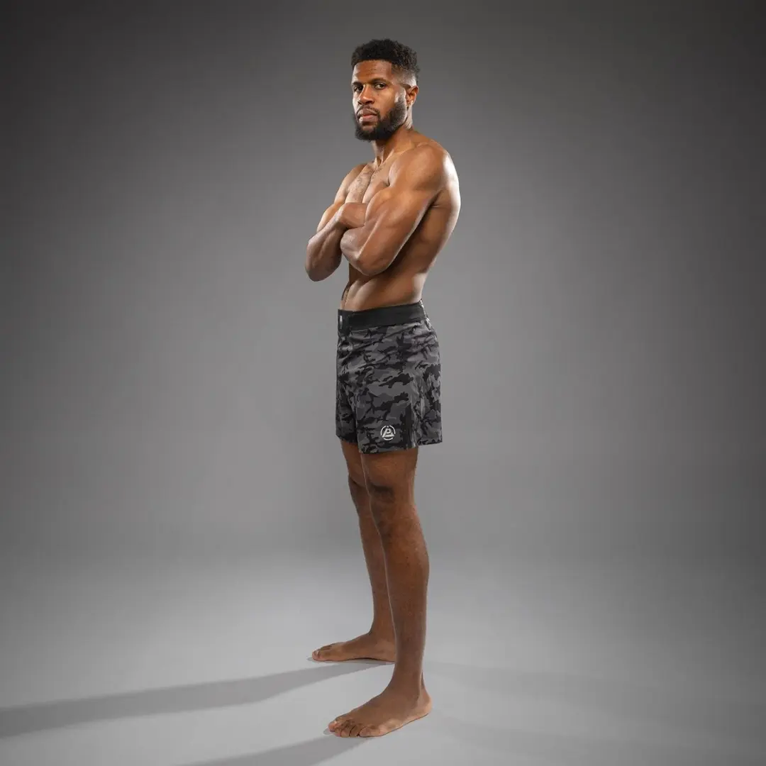 Venum X Polaris Fightshorts - Zwart Camo Stormgrijs S