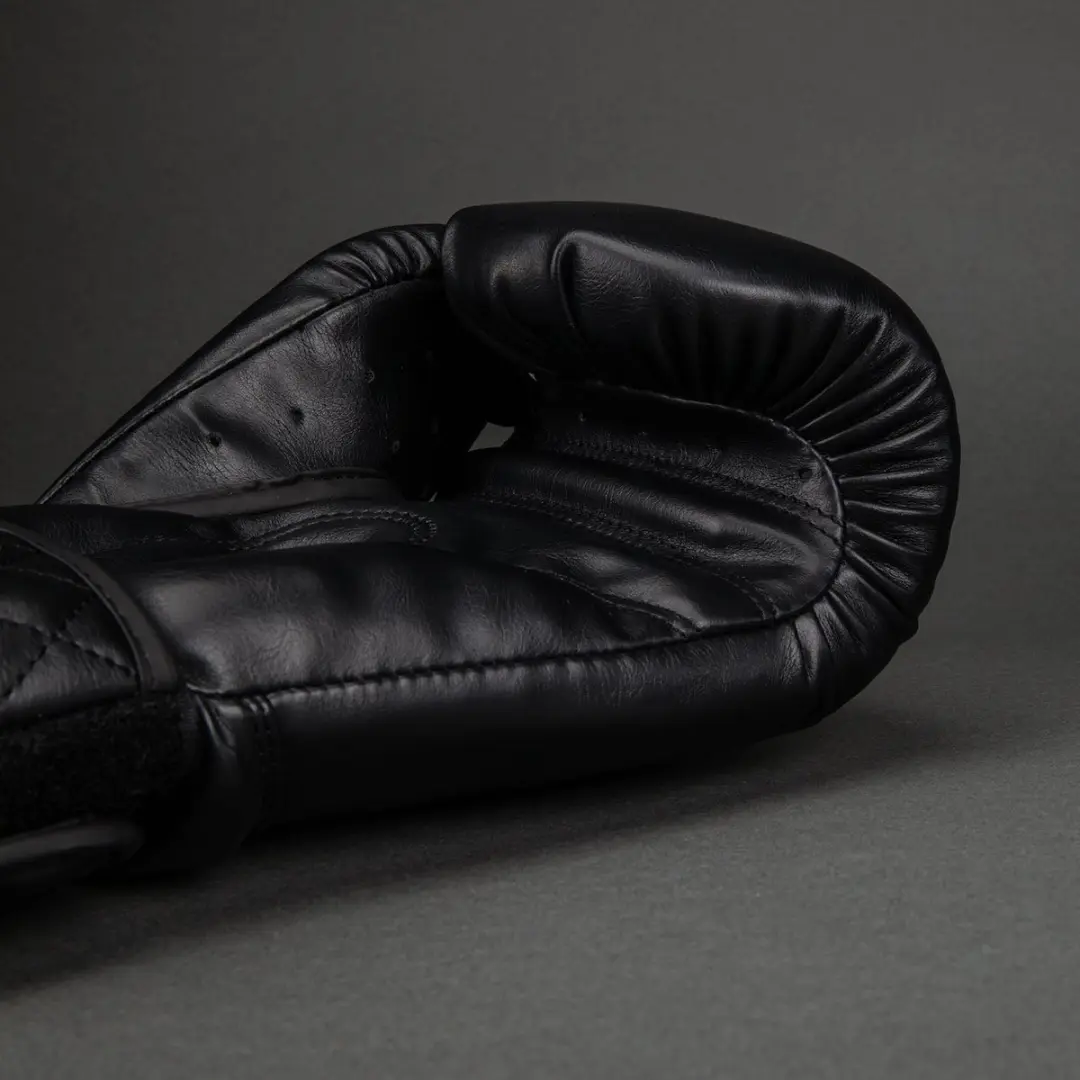 Venum Impact Classic Bokshandschoenen 14 oz - Zwart