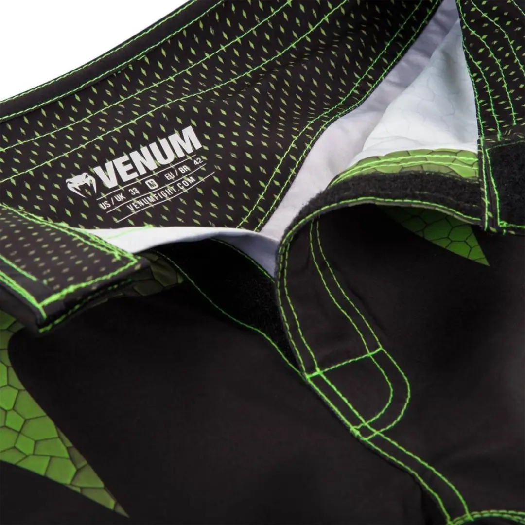 Venum Hurricane Fightshorts Amazonia Green XS