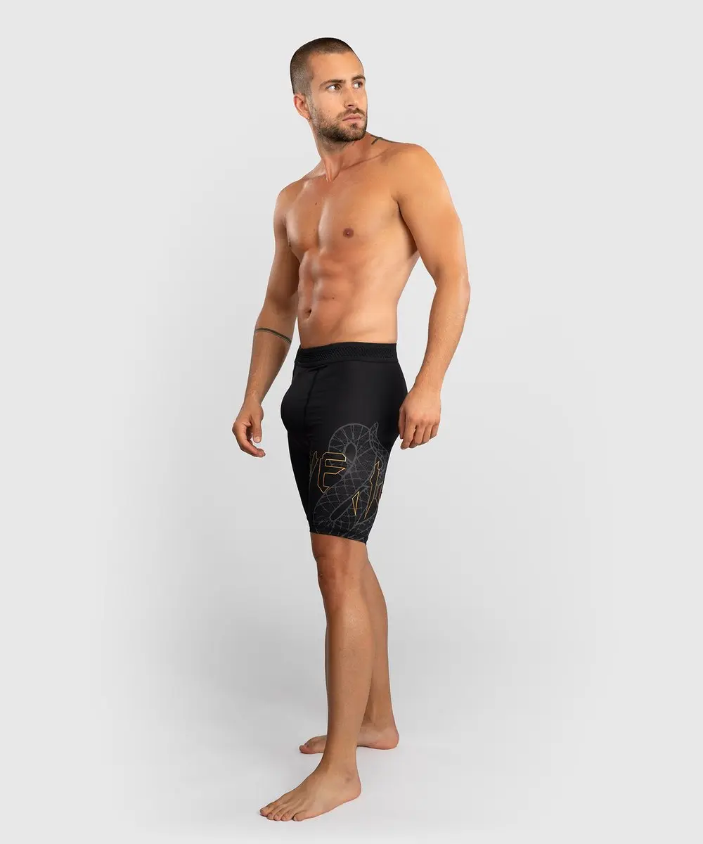 Venum Serpenti Vale Tudo Shorts S - Zwart/Zilver/Goud