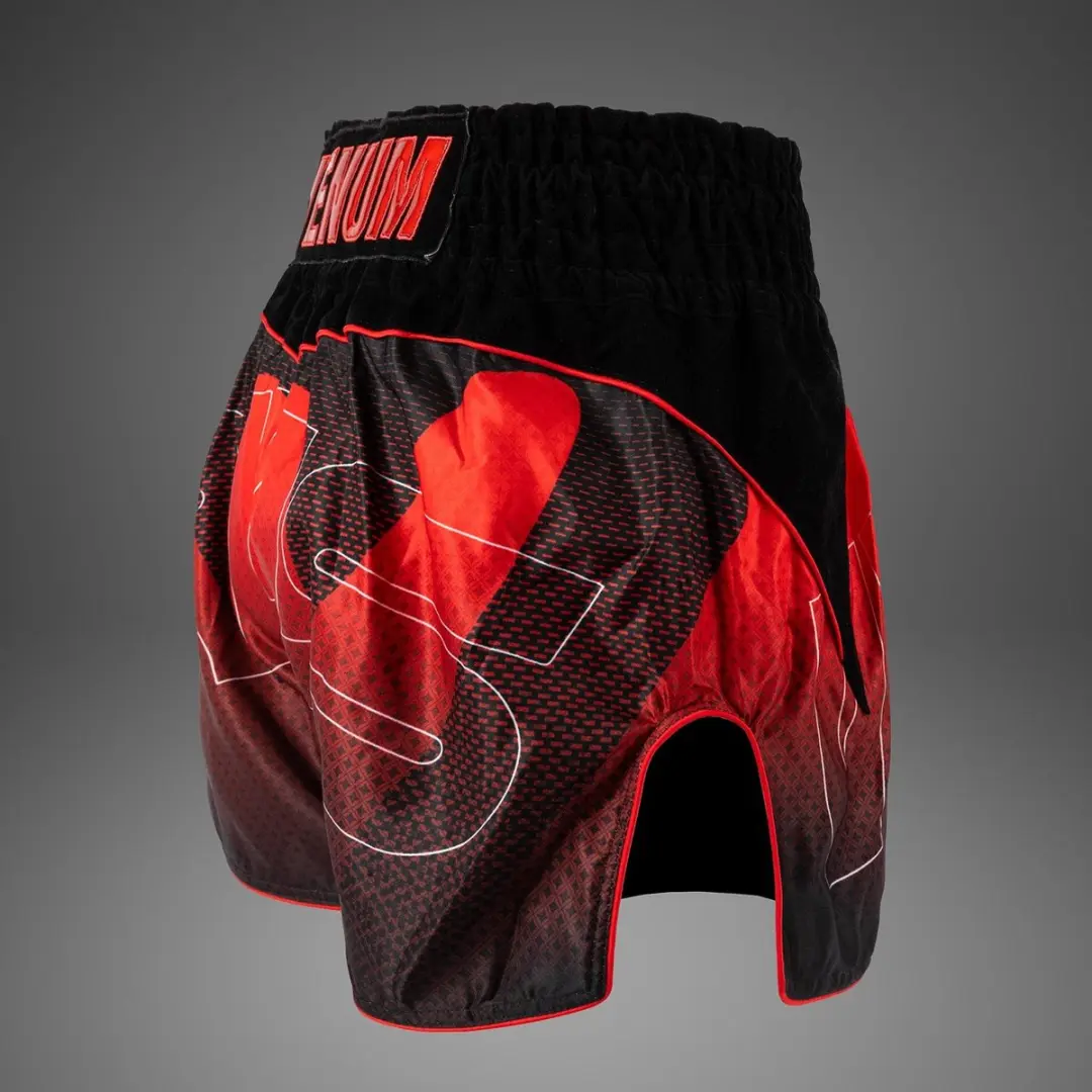 Venum x RWS 2.0 Muay Thai Shorts - S - Zwart/Rood