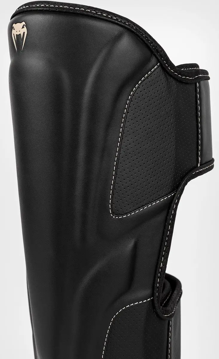 Venum Impact Evo Scheenbeschermers XL - Zwart