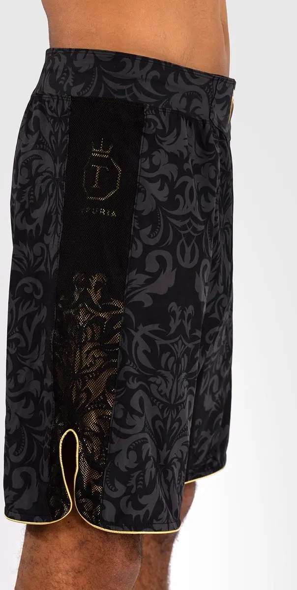 Venum x Ilia Topuria Unmatched Fight Shorts XXL - Zwart/Goud