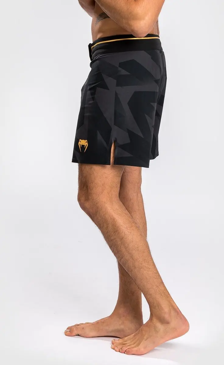 Venum Razor Fightshort - XL - Zwart/Goud
