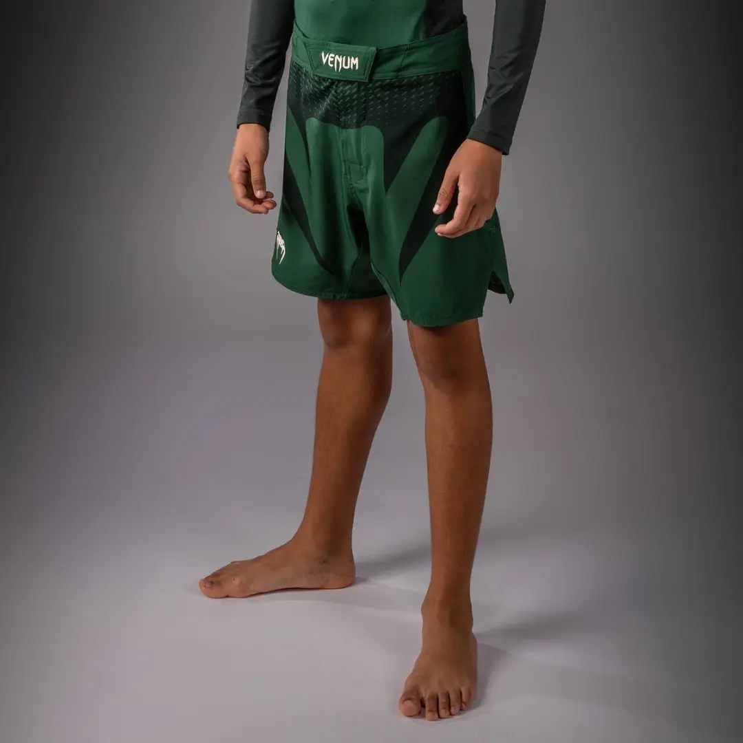 Venum Light Kids Fight Shorts 140cm - Forest Green/Off White