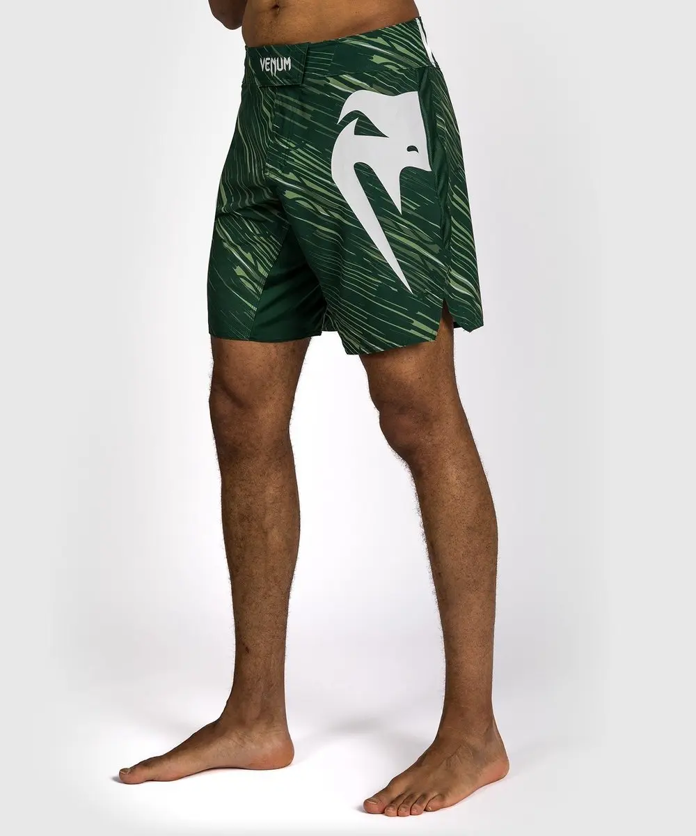 Venum Light 5.0 Rapid Fightshorts XS - Forest Green