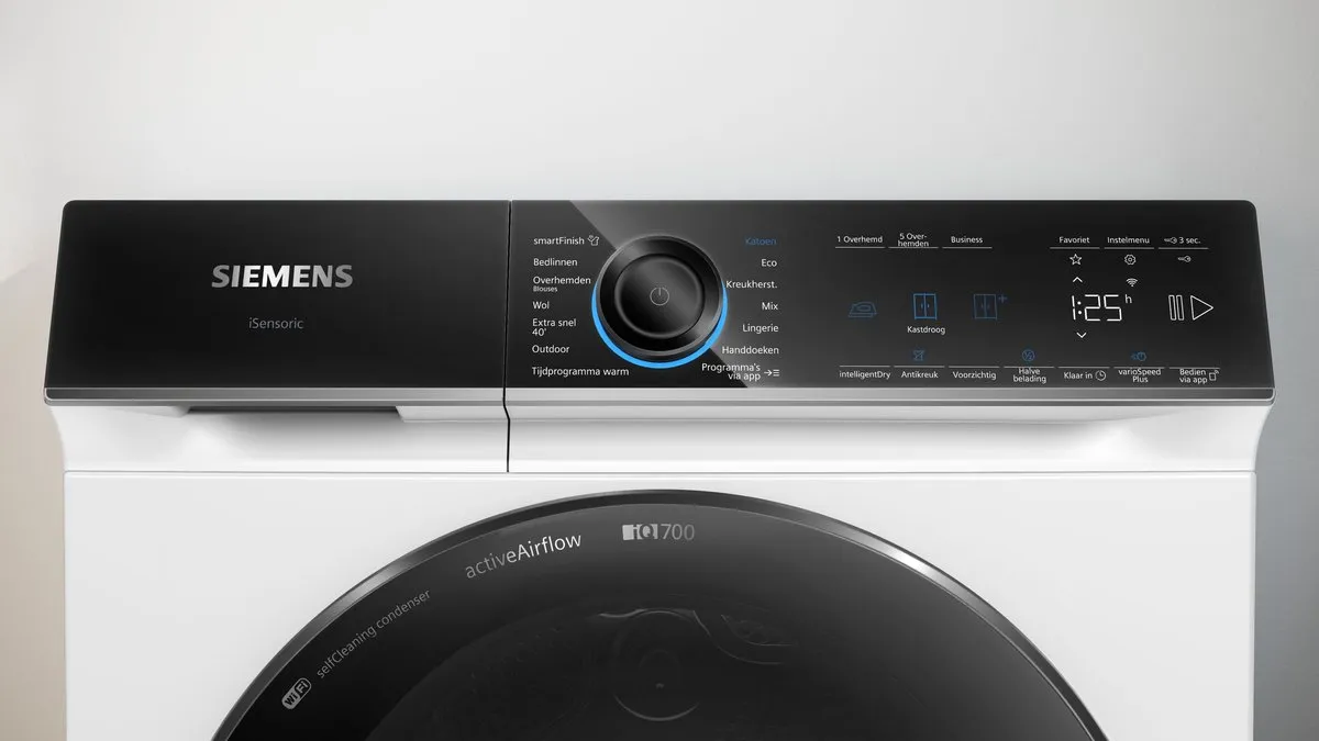 Siemens WR47B2C7NL - iQ700 - Wasdroger - Warmtepompdroger - 9 kg - Wit - SmartFinish vermindert kreukels tot 50% - Blijvend energiezuinig met zelfreinigende condensor - arioSpeed Plus: verkort de droogtijd met maar liefst 44% - Zeer stil
