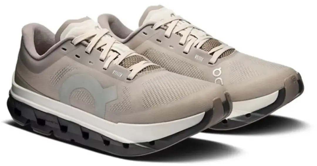 ON Running Cloudflow 5 Hardloopschoenen - Beige