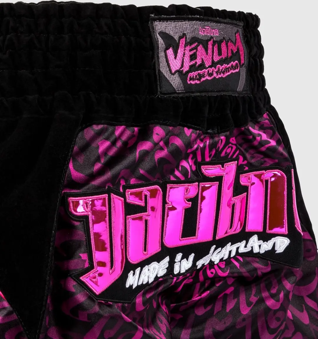 Venum Muay Thai Attack Shorts - M - Zwart Roze