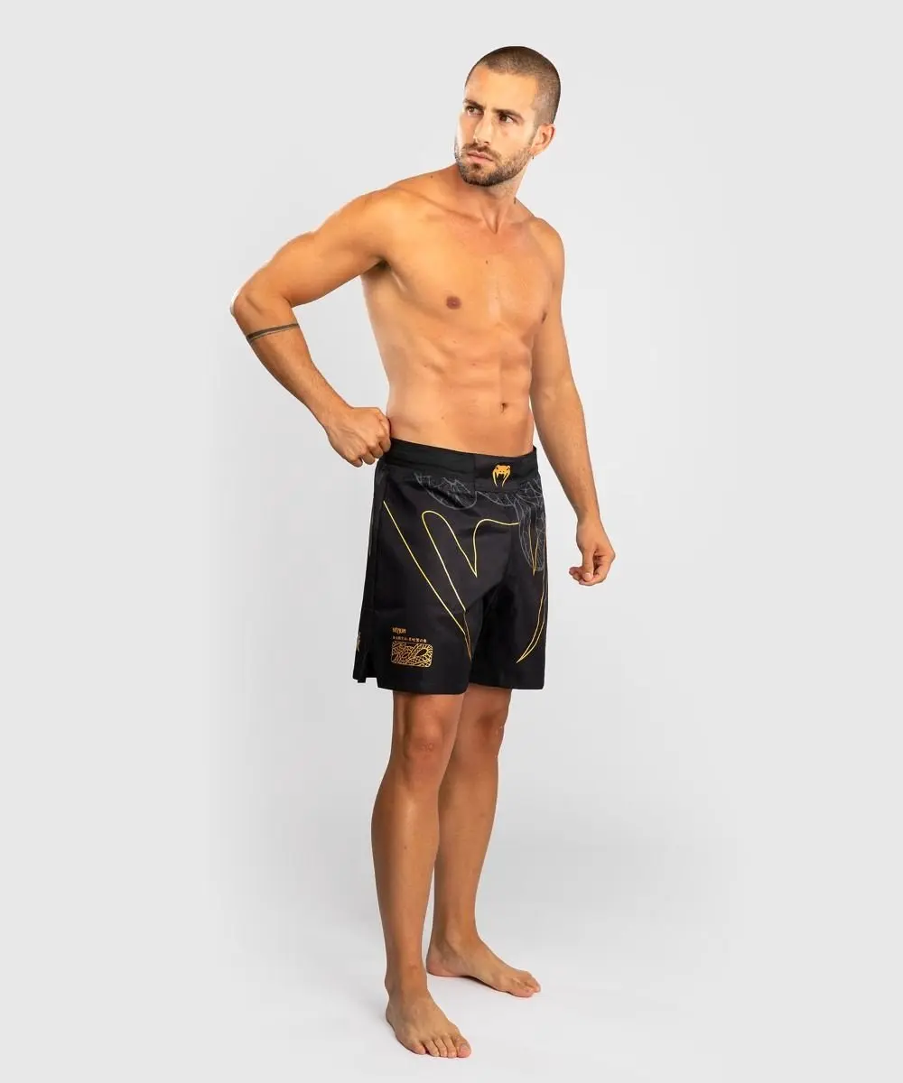 Venum Serpenti Fightshorts XXL - Zwart/Zilver/Goud