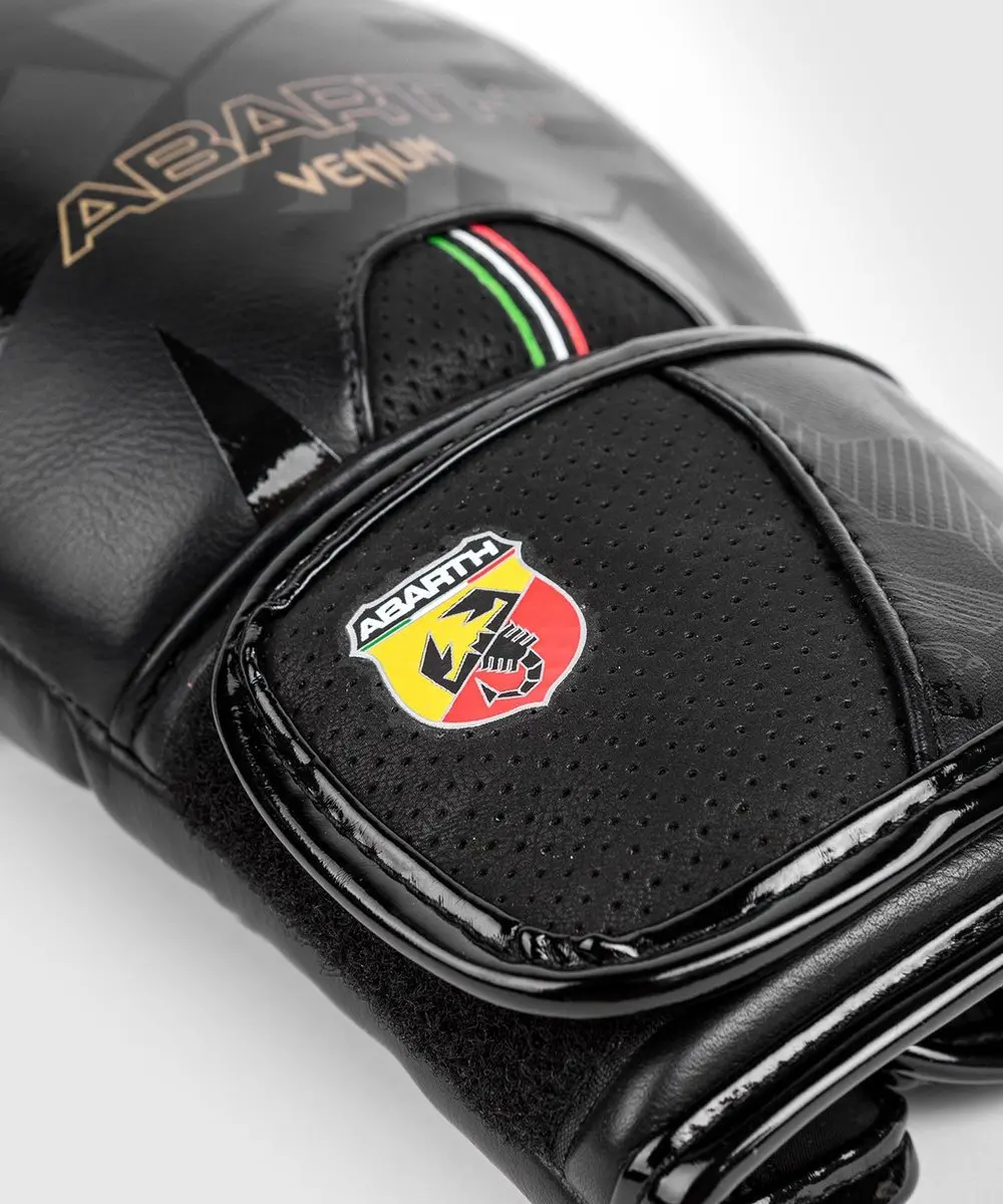 Venum X Abarth Bokshandschoenen 10 Oz - Zwart/Goud - afbeelding 6 van 6