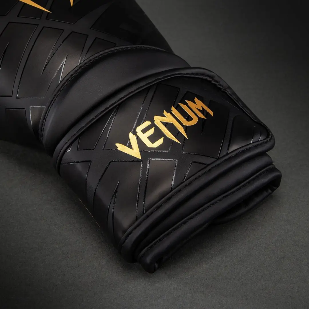 Venum Contender 1.5 XT 3D Bokshandschoenen 12 oz - Zwart/Goud