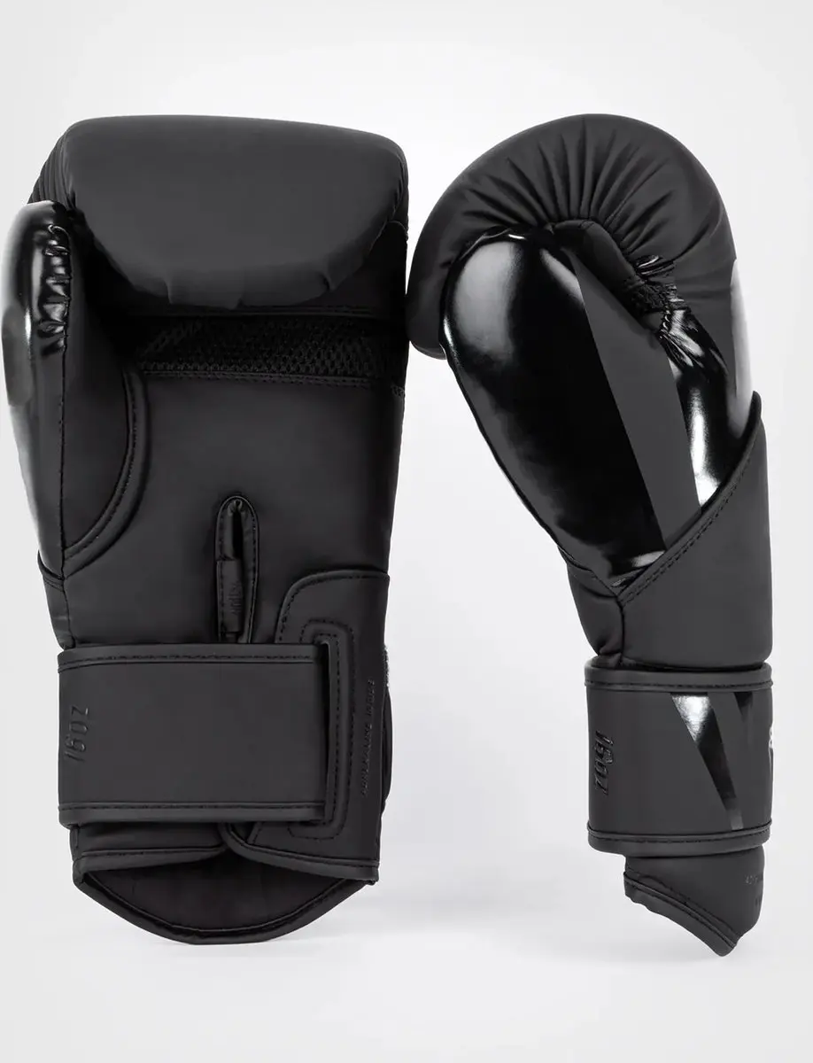 Venum Challenger 4.0 Bokshandschoenen 10OZ - Zwart