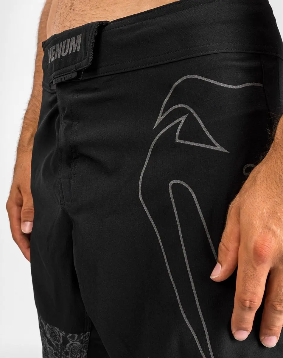 Venum Fightshort Light 4.0 XXL - Zwart