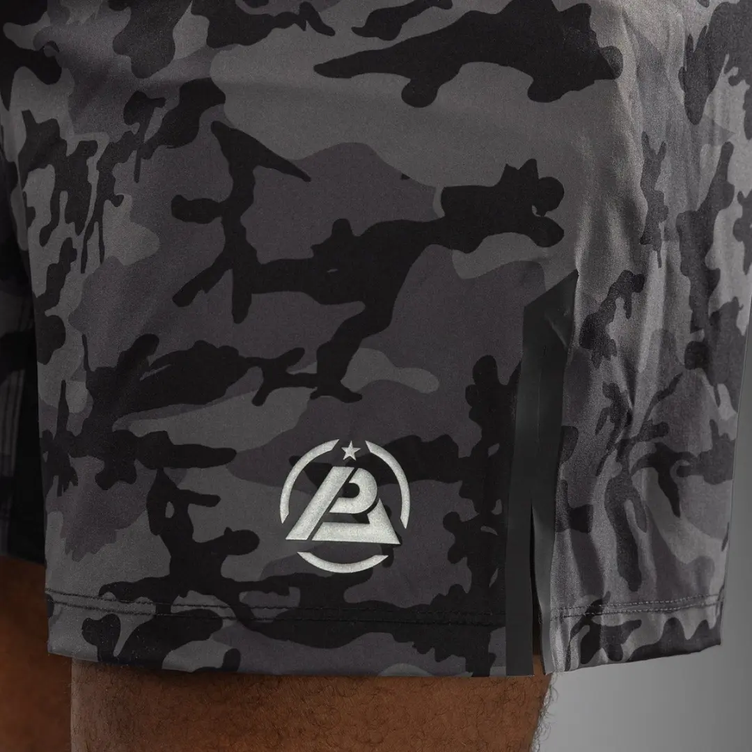 Venum X Polaris Fightshorts - L - Zwart Camo Stormgrijs