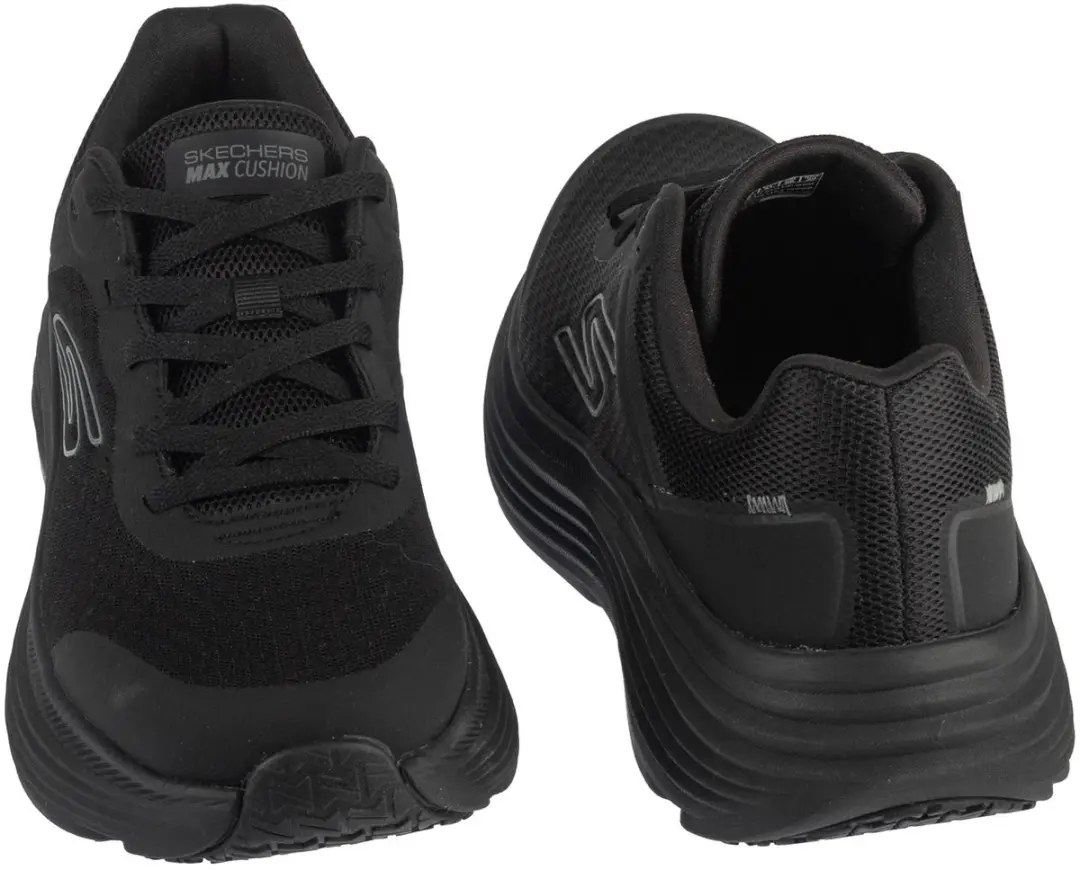 Skechers Max Cushioning Endeavor Hardloopschoenen 43.5 - Zwart
