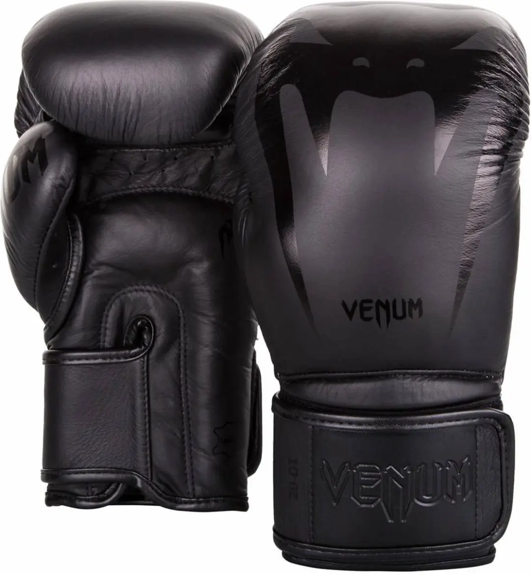 Venum Giant 3.0 Bokshandschoenen 8oz - Zwart