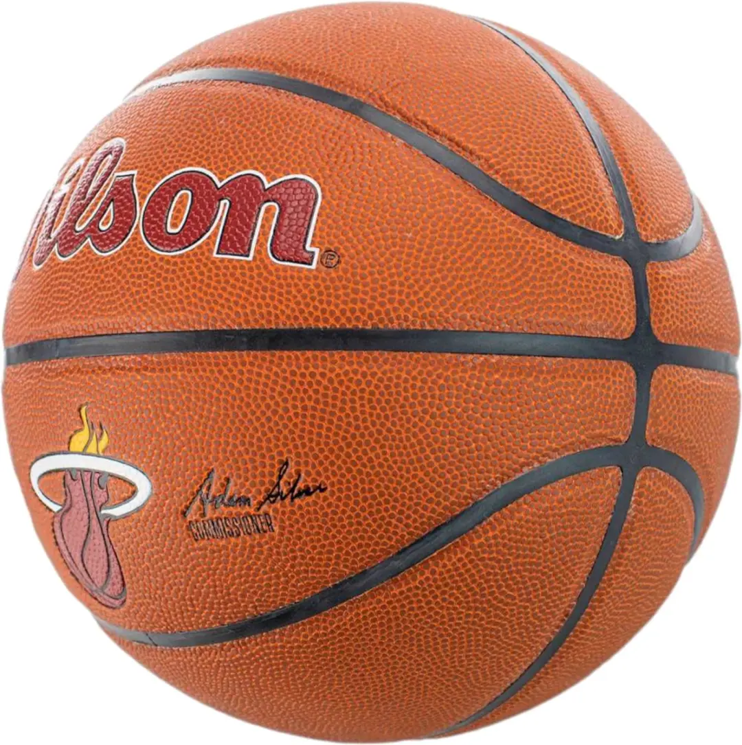 Wilson NBA Miami Heat Basketbal Maat 7