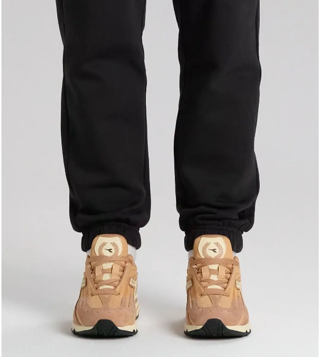 Diadora Mythos Propulsion 280 Suede Trainers - 42