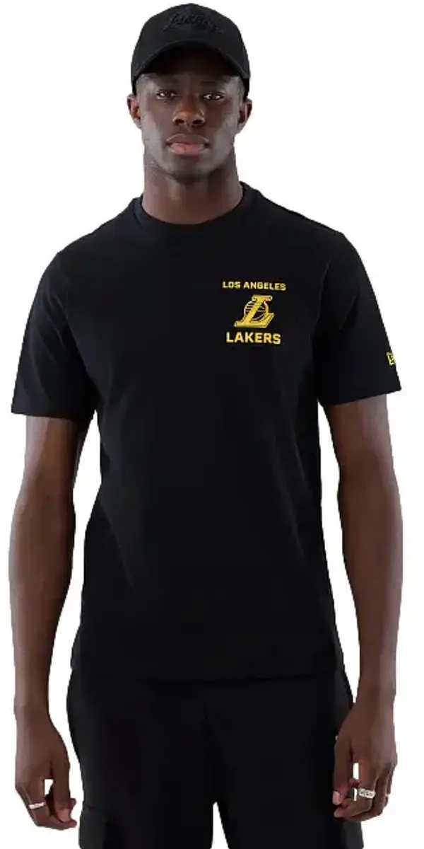 New Era Los Angeles Lakers NBA Court Graphic T-shirt M