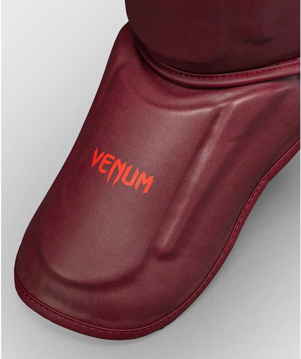 Venum Spectre Scheenbeschermers XL - Zwart/Rood