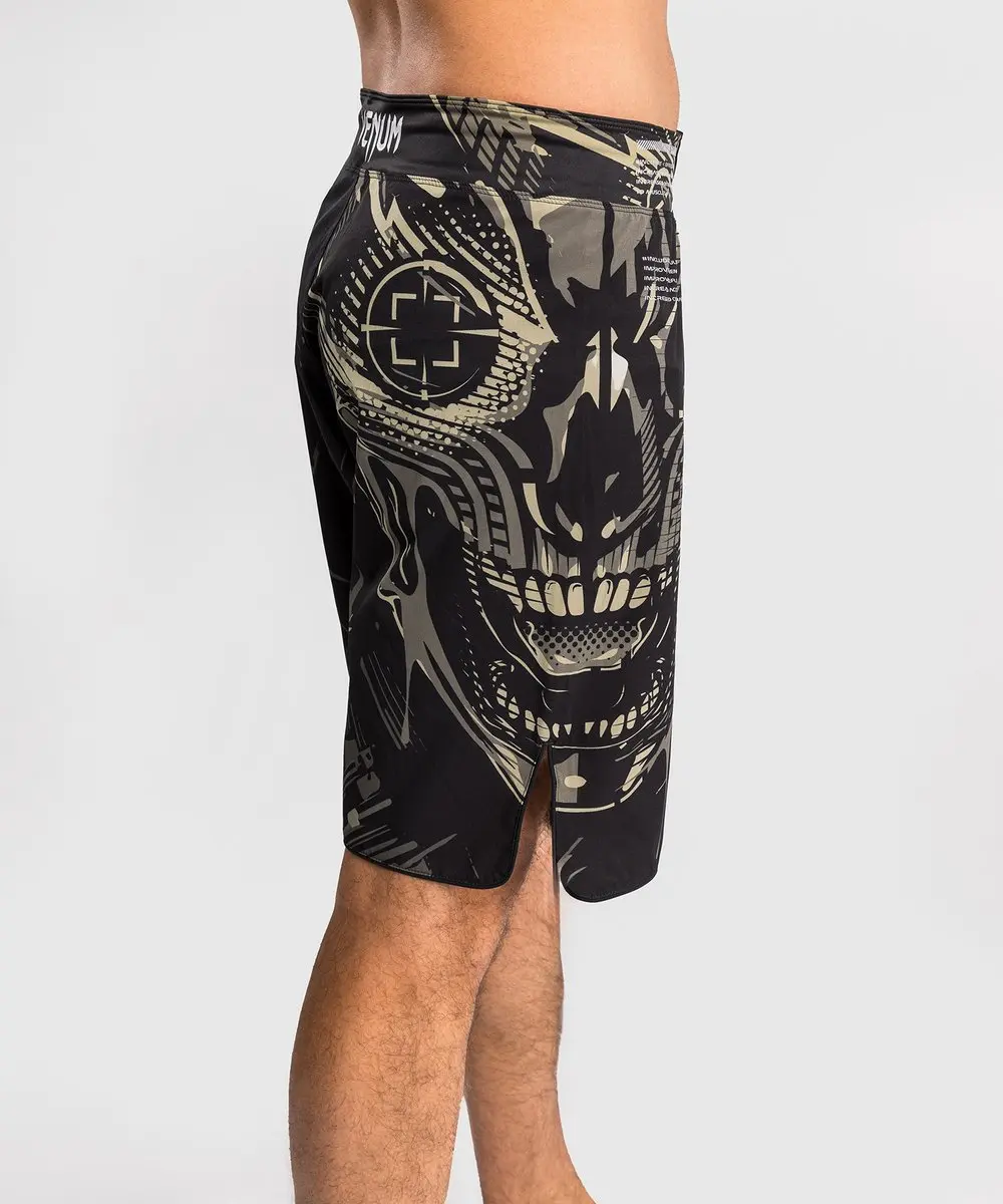 Venum Invader Fight Shorts - Zwart Zand L