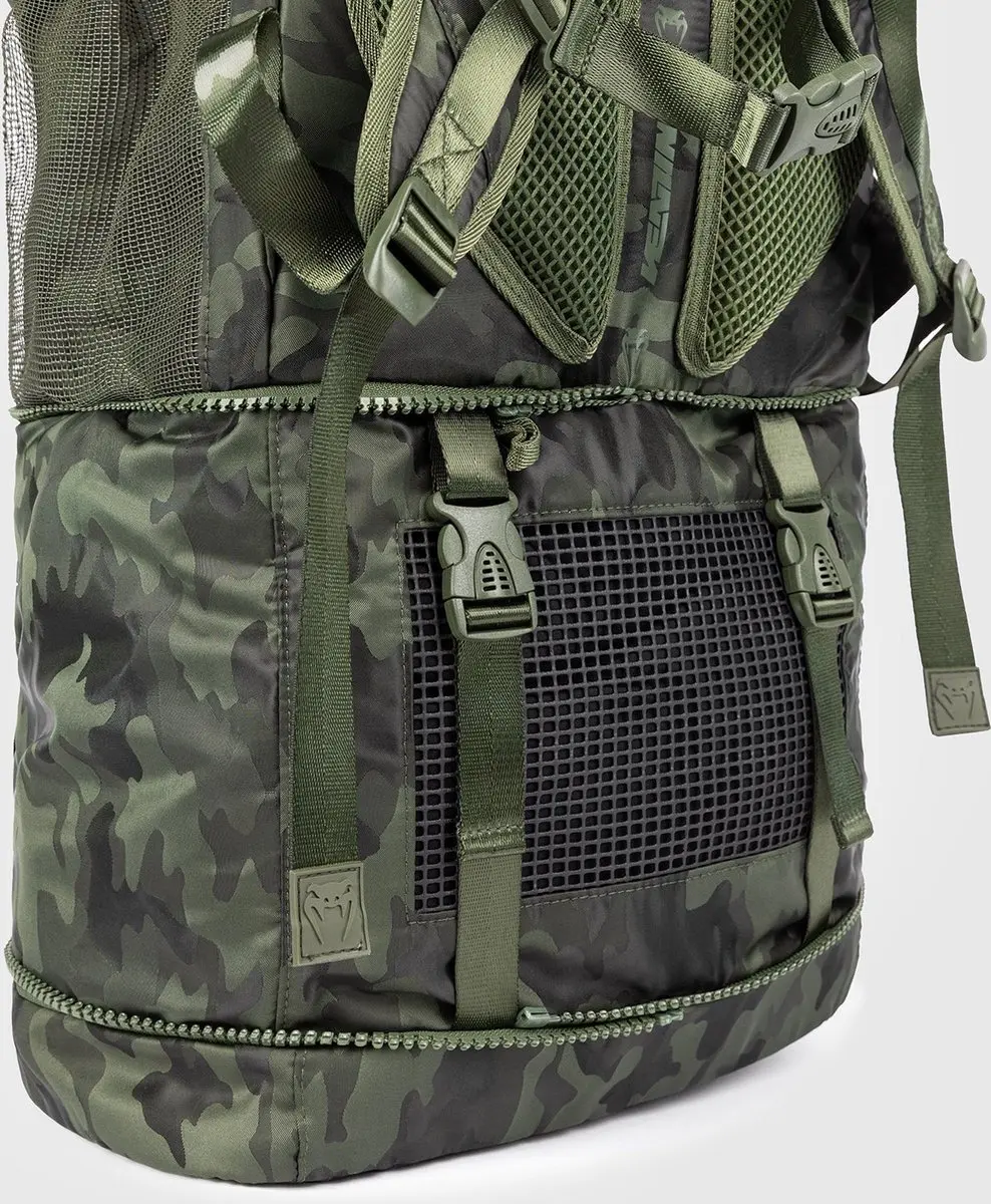 Venum Challenger Xtrem Rugzak 63L - XL - Kaki Camo