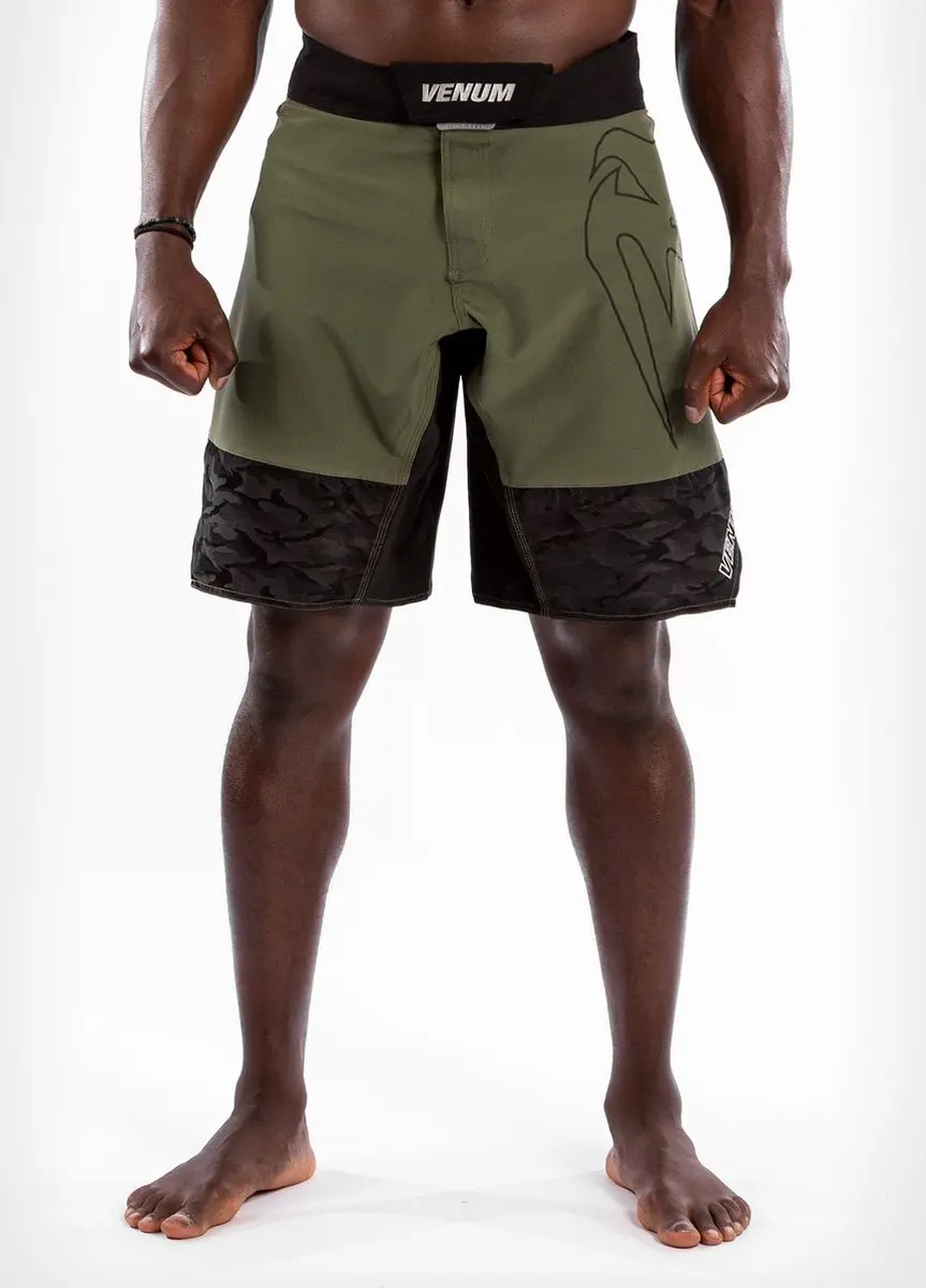 Venum Light 4.0 Fight Shorts - L - Khaki/Zilver