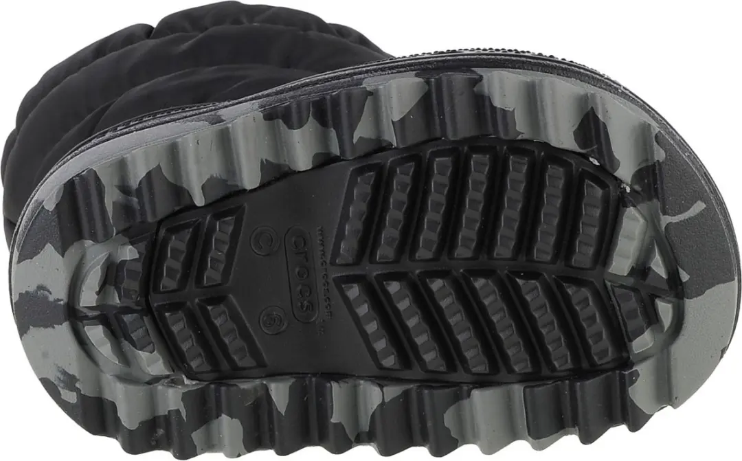 Crocs Classic Neo Puff Boot 207683-001 - Wandellaarzen - Zwart