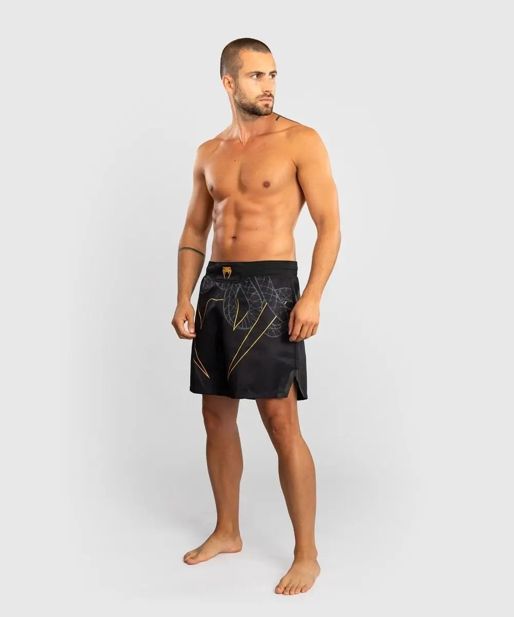 Venum Serpenti Fightshorts - XL - Zwart/Zilver/Goud