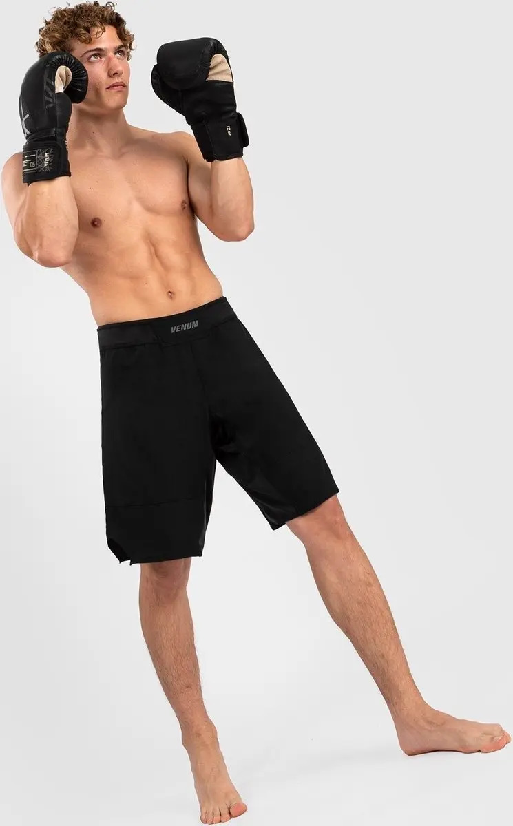 Venum G-Fit Air Fightshort - Zwart - S - afbeelding 6 van 6