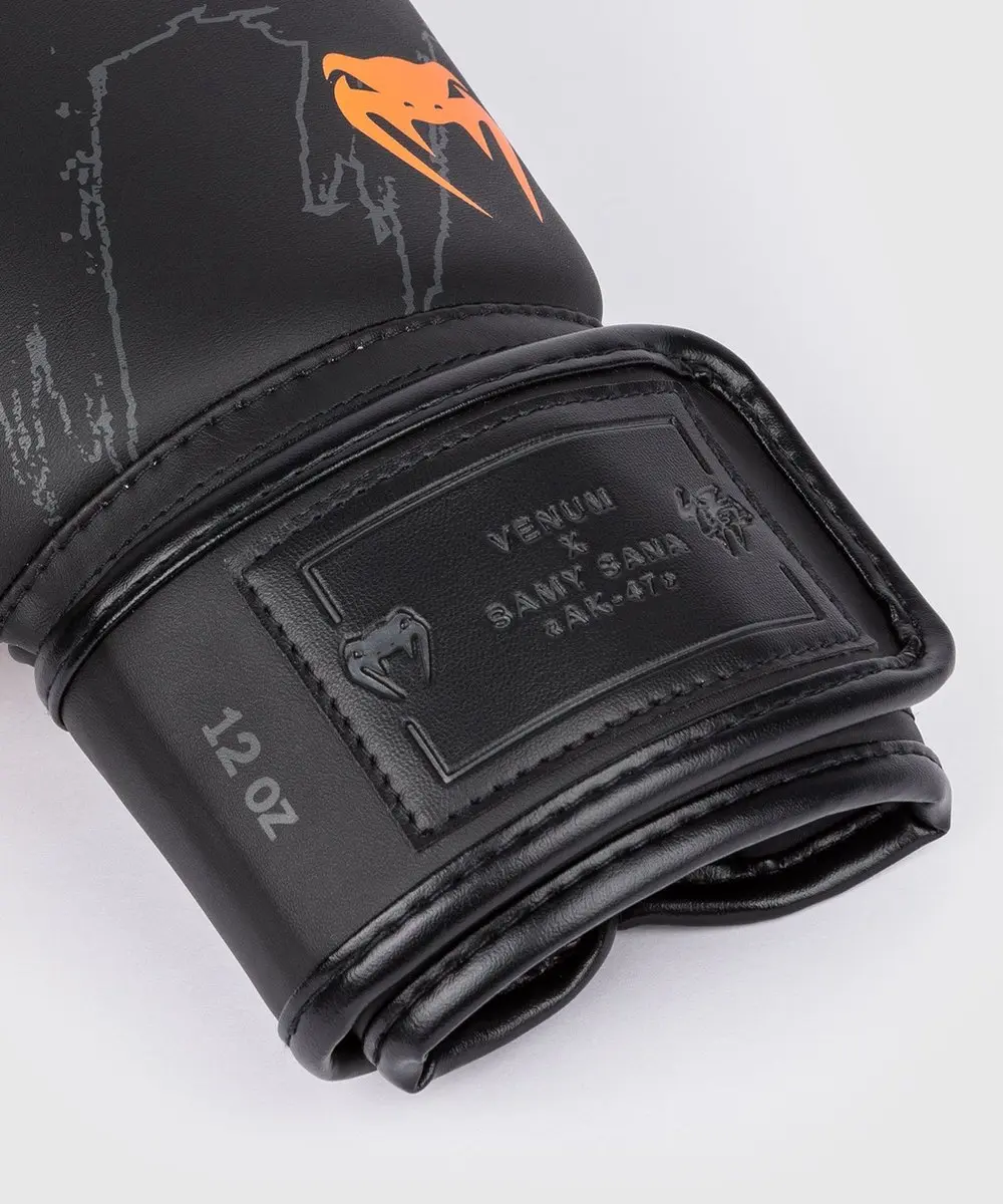 Venum Bokshandschoenen S47 16oz - Black/Orange