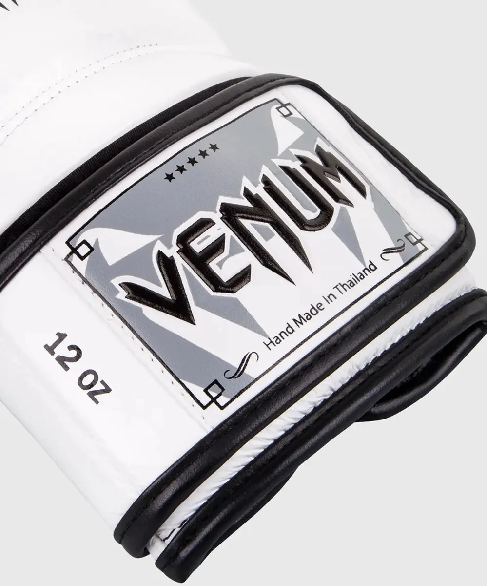 Venum Giant 3.0 Bokshandschoenen 16 OZ - Wit/Zwart