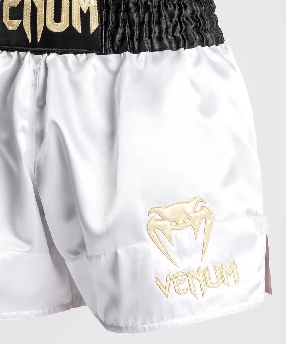 Venum Classic Muay Thai Shorts M - Wit/Zwart/Goud