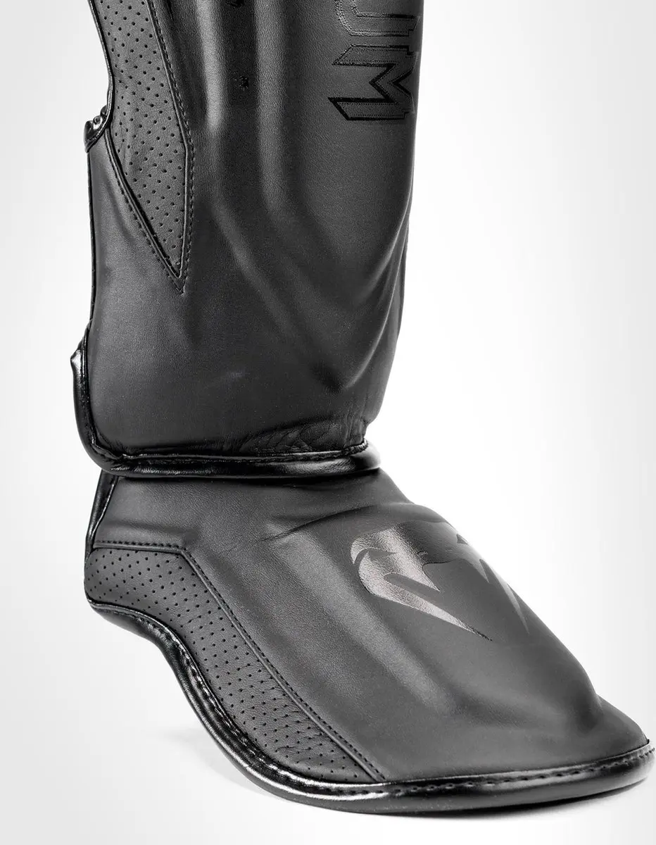 Venum Elite Evo Kickboks Scheenbeschermers - L