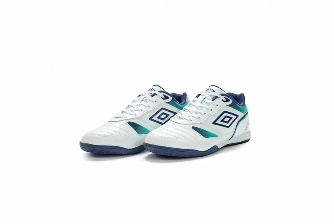Umbro Sala Ctrl Zaalschoenen 39 - Wit