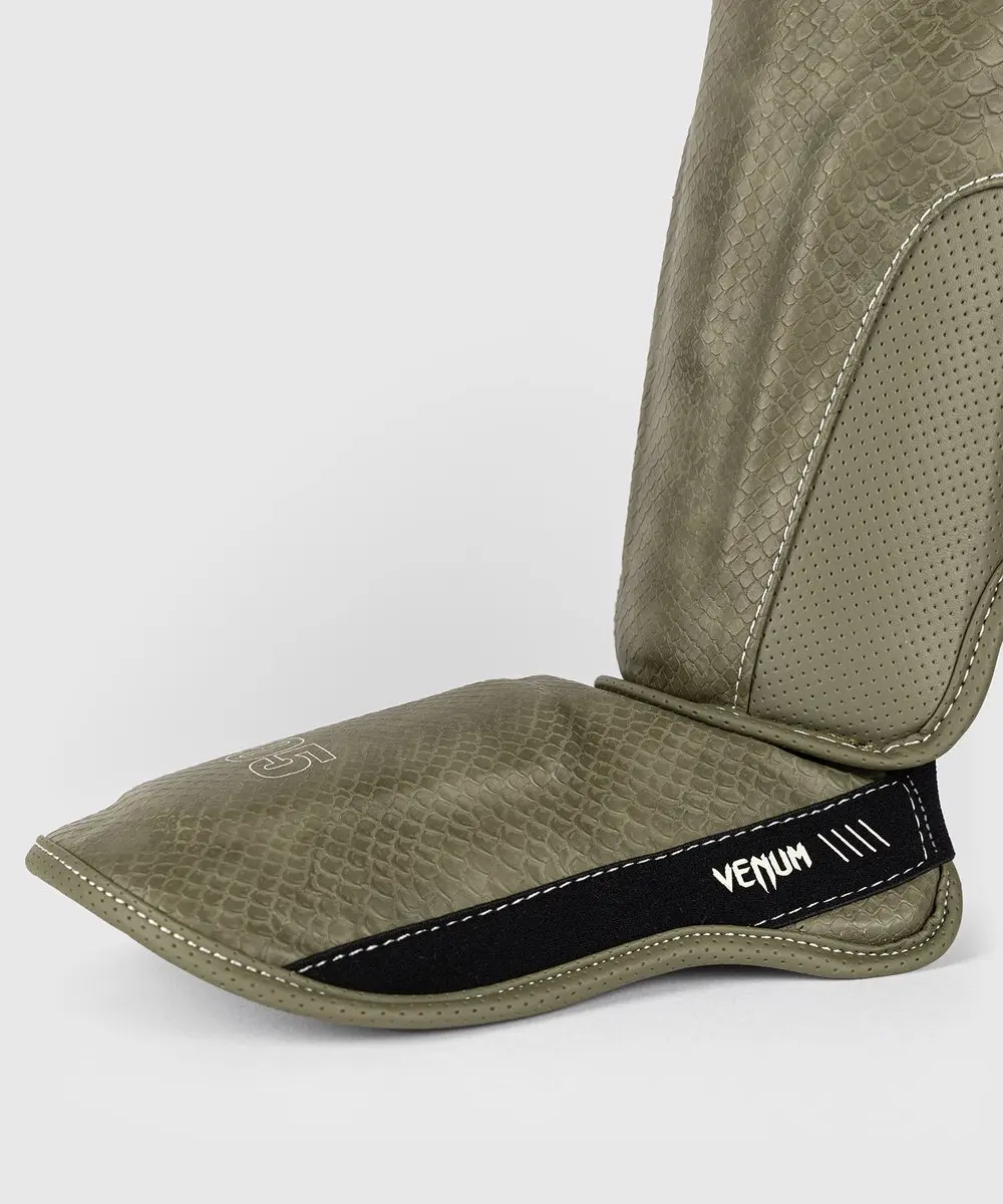 Venum Impact Evo Scales Kickboks Scheenbeschermers - M - Army Green