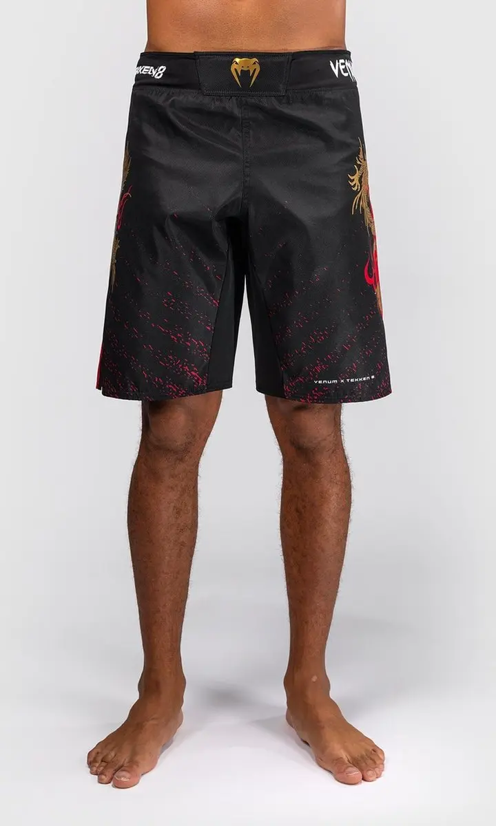Venum Marshall Law Fightshorts Tekken 8 - L - Zwart/Rood/Goud