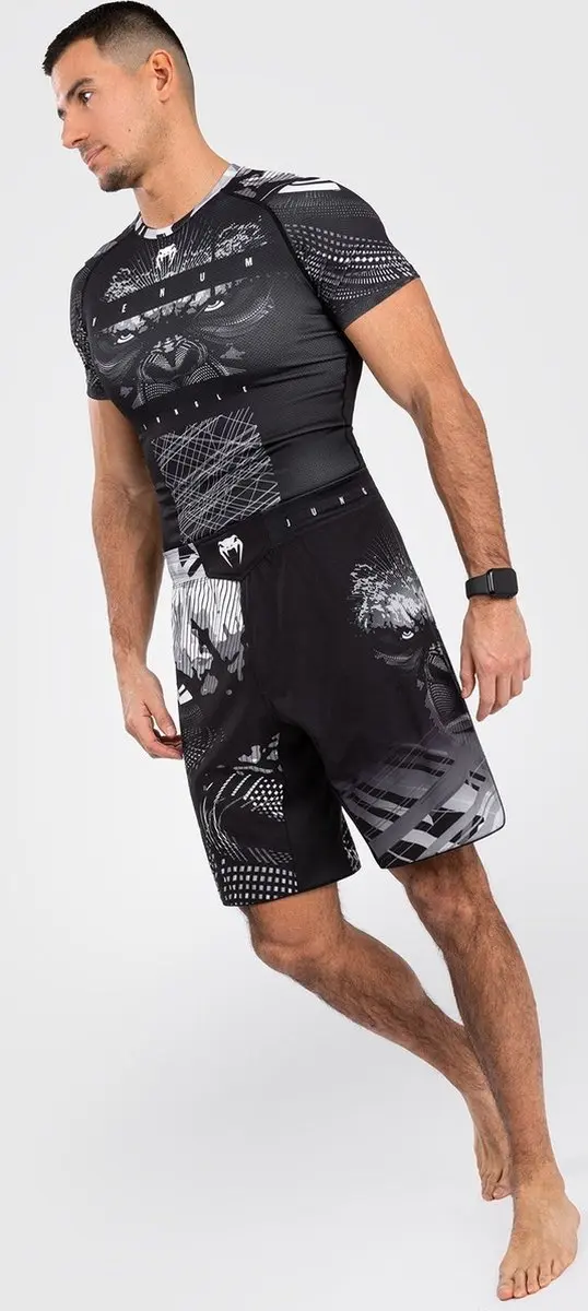 Venum Gorilla Jungle Fightshort XL - Zwart/Wit