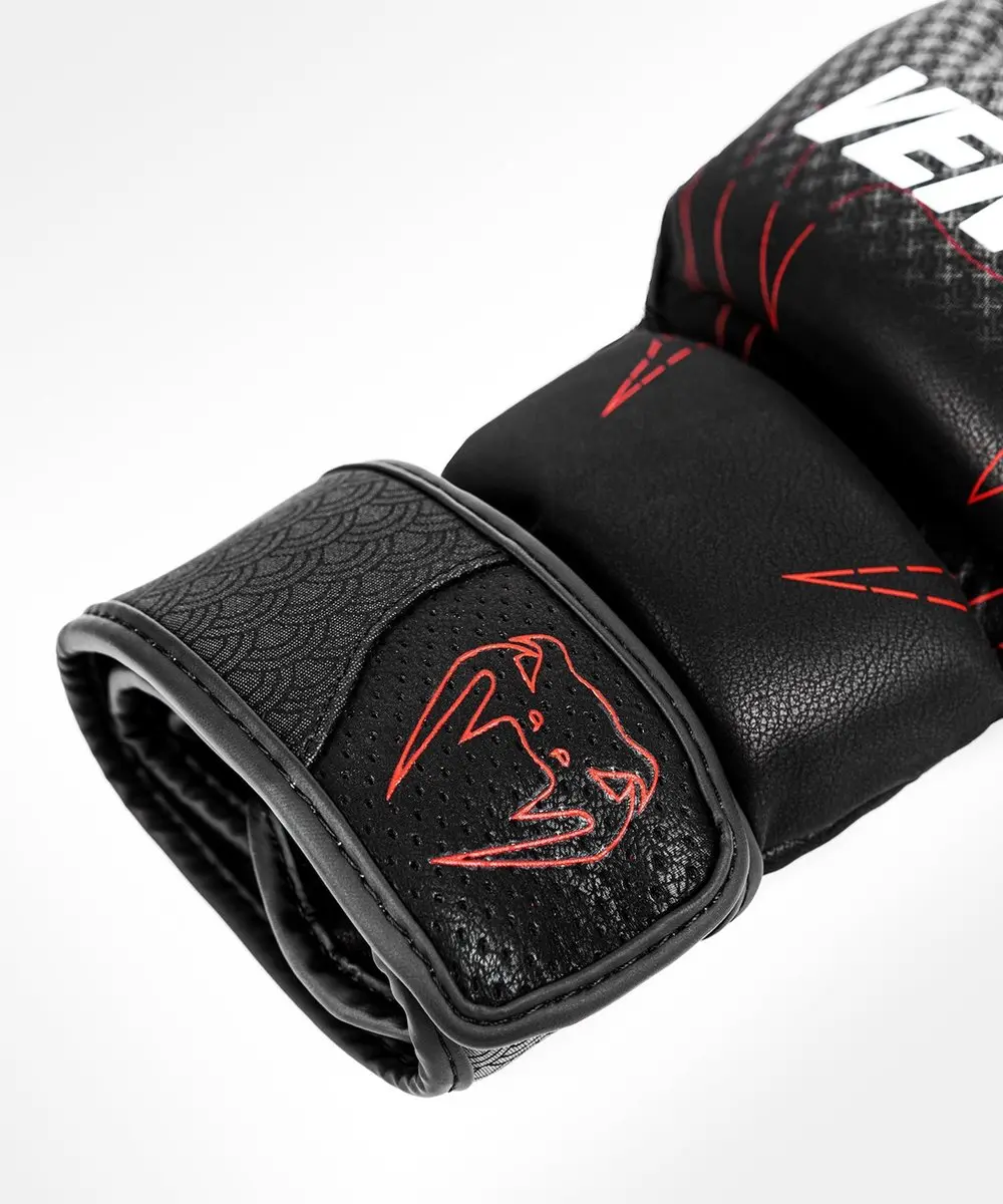 Venum Okinawa 3.0 MMA Handschoenen 16oz - Zwart/Rood - afbeelding 6 van 6