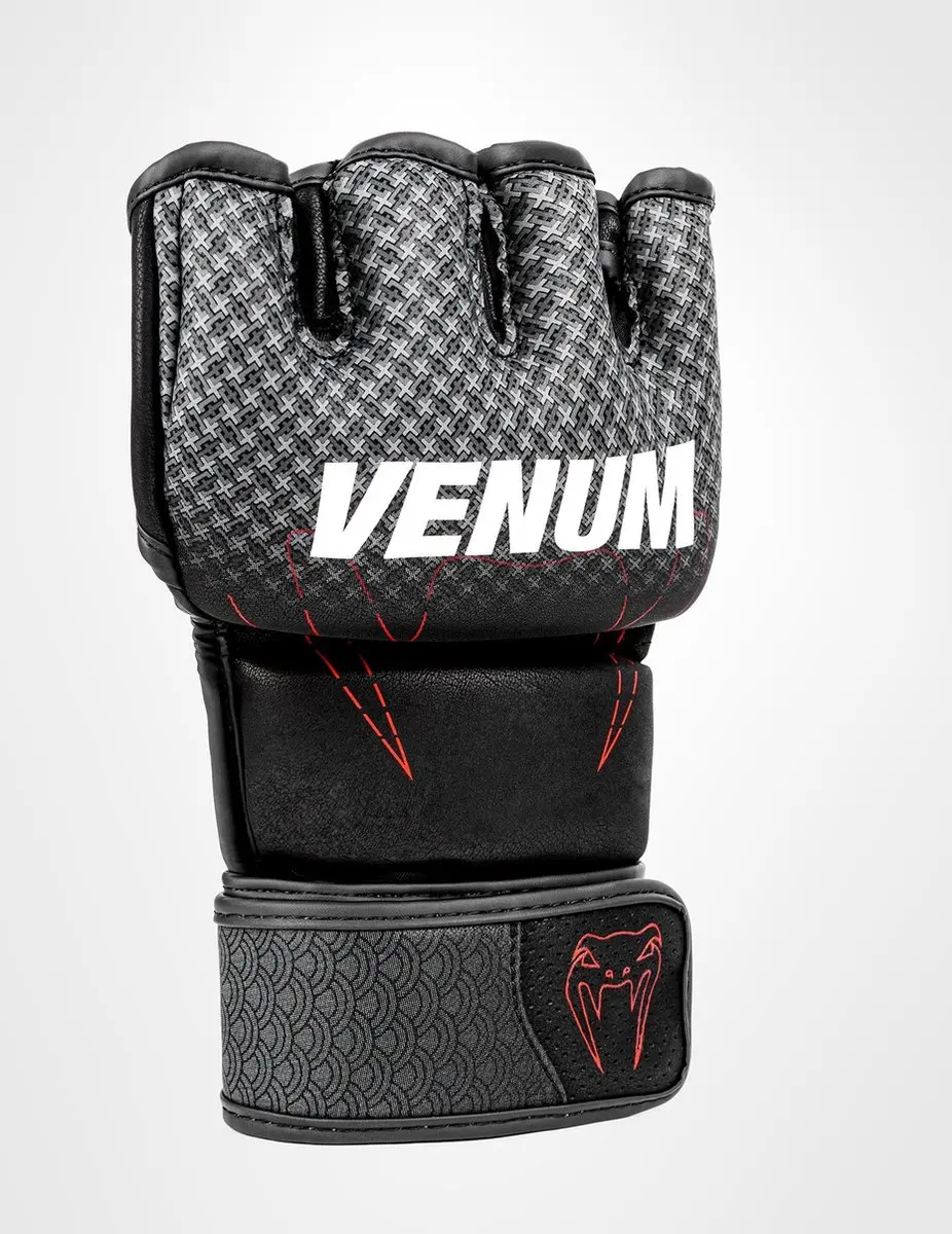 Venum Okinawa 3.0 MMA Handschoenen 16oz - Zwart/Rood