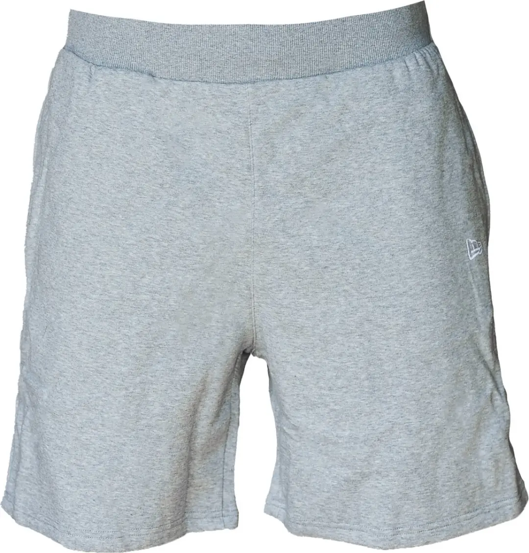New Era Essentials Shorts - L - Grijs