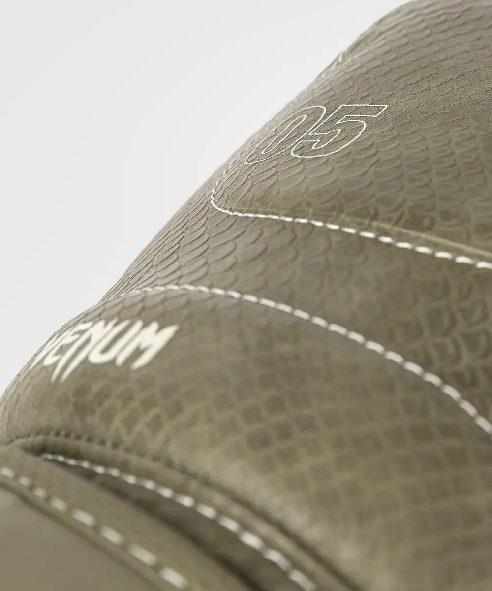 Venum Impact Evo Bokshandschoenen 12 oz - Army Green