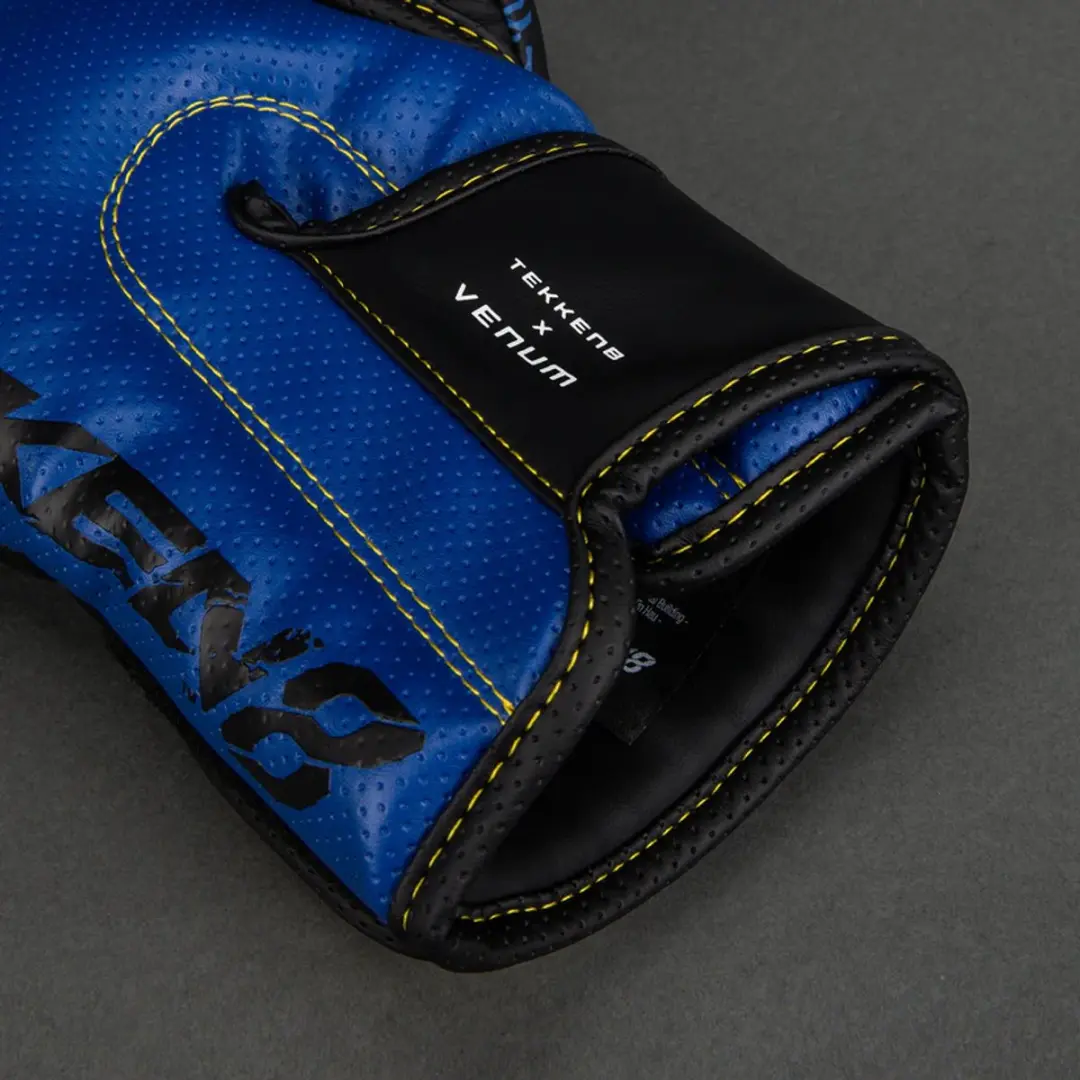 Venum x TEKKEN 8 King Bokshandschoenen 12 oz - Zwart/Geel