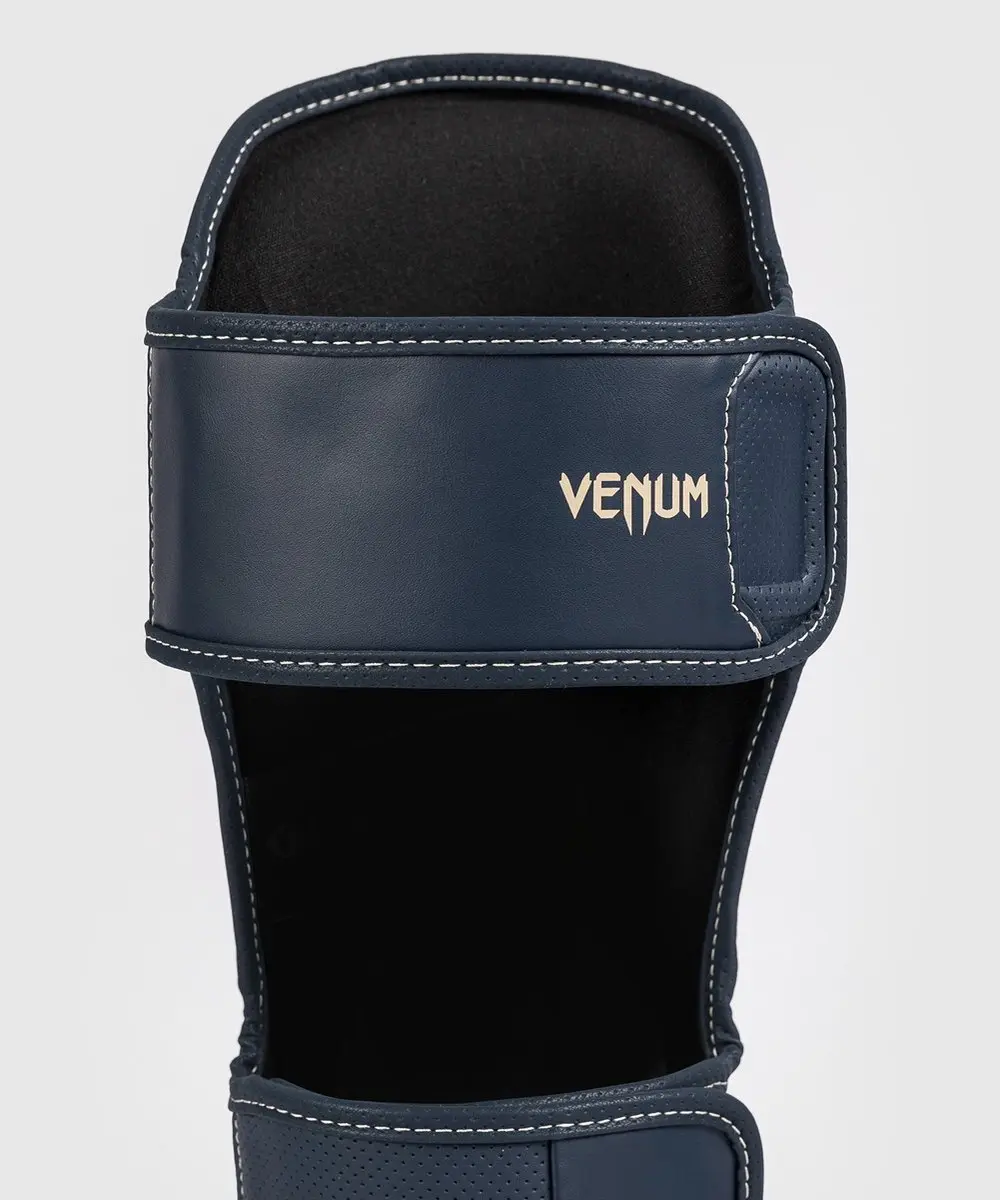Venum Impact Evo Scheenbeschermers - L - Icy Blue