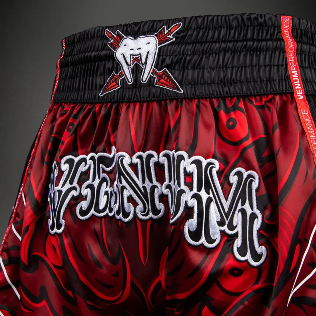 Venum Wolf Atak Muay Thai Short XXL - Zwart/Rood