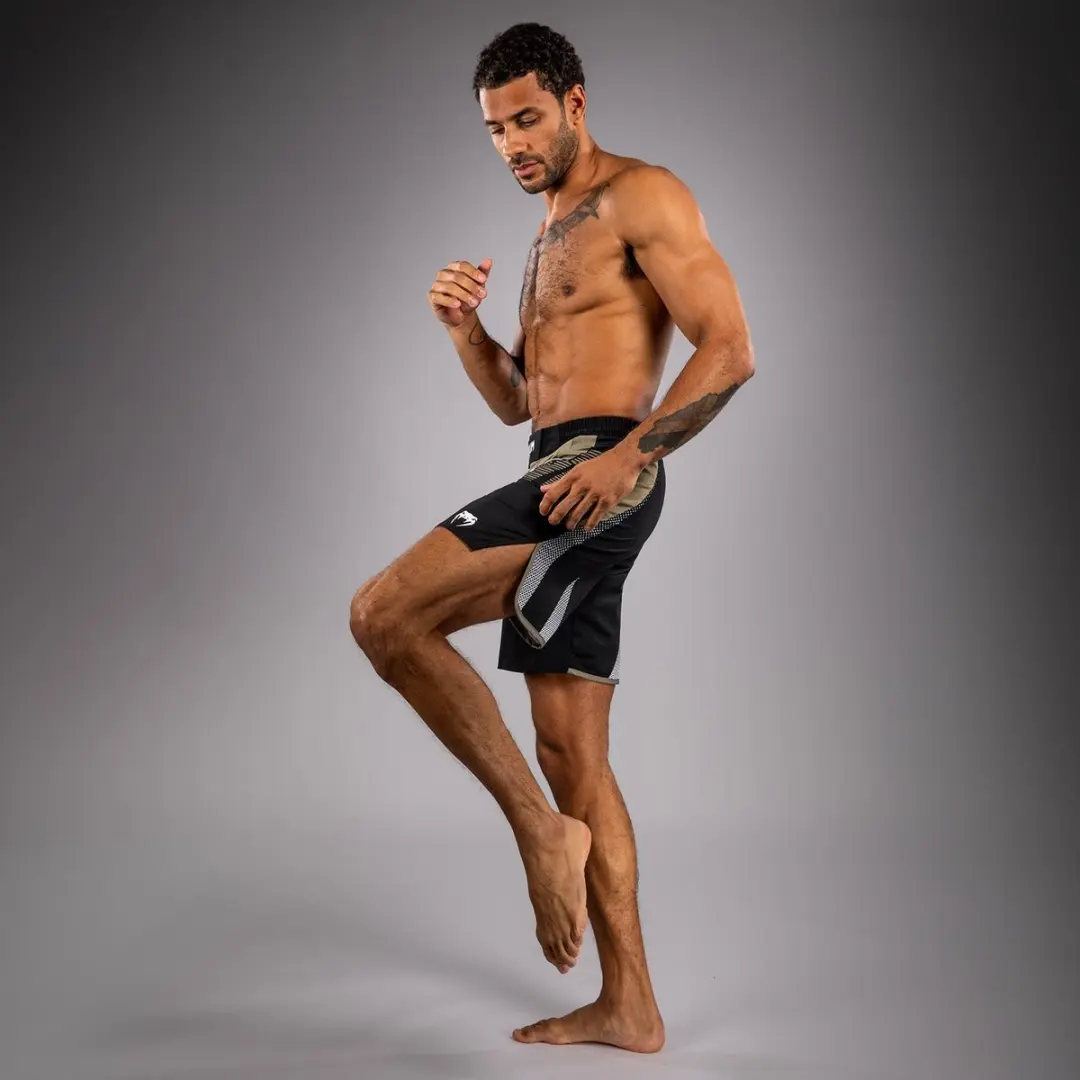 Venum Adrenaline Fightshorts XXL - Zwart Zand