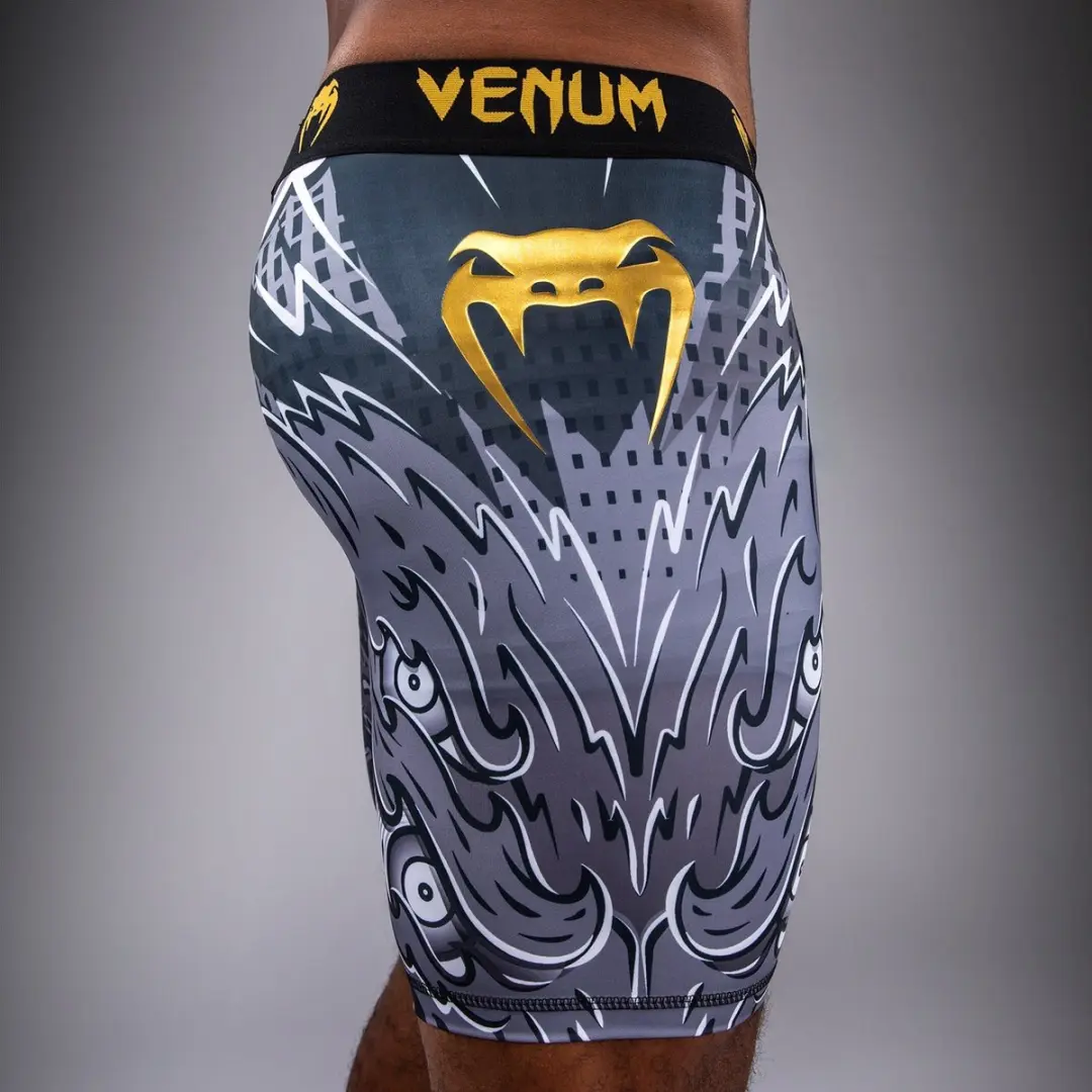Venum Wolf Atak Vale Tudo Shorts XXL - Zwart/Grijs